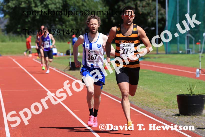 Mens 1500 metres, 2024 NE Masters Track and Field Champs., Monkton Stadium, Jarrow.  Photo: David T. Hewitson/Sports for All Pics